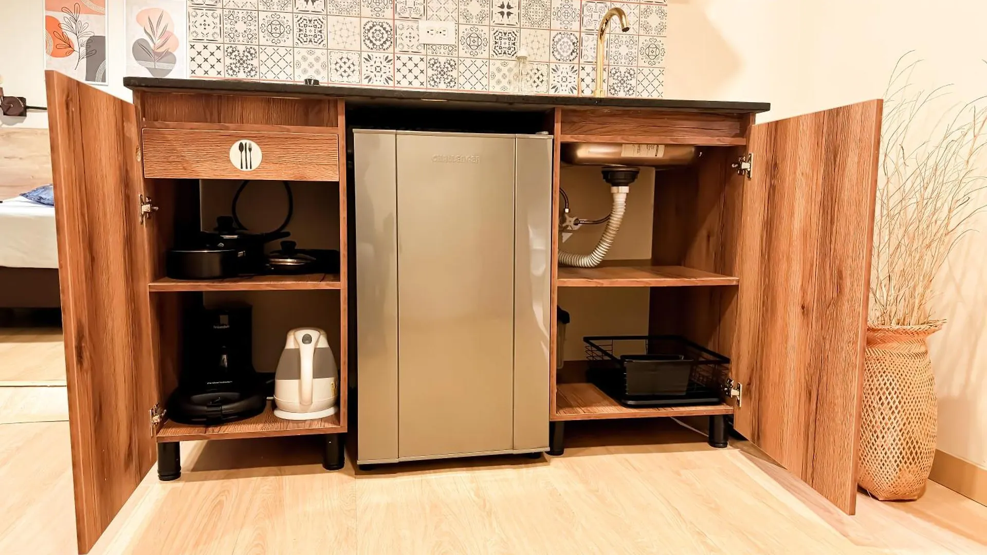 Nuevo Estudio Cerca De Plaza Mayor Nid101 By Roots Rentals Медельин Апартаменты